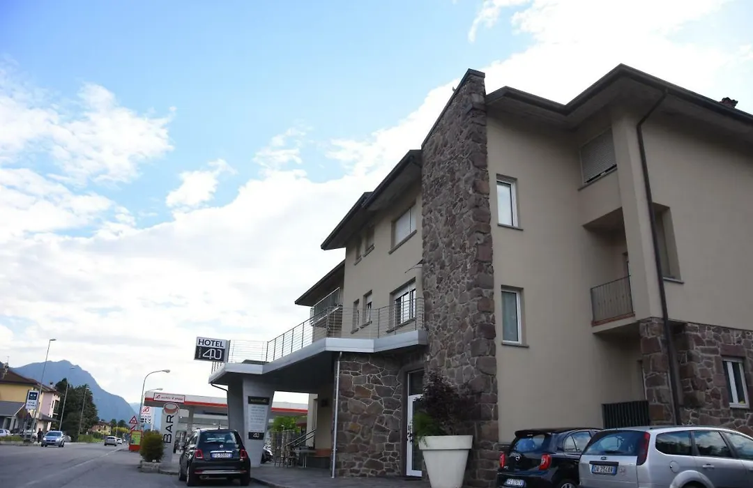 Spazio42-1